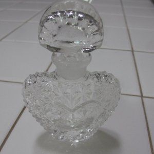 Empty perfume BOTTLE Vintage 1960`s Crystal Clear Diamond Cut Glass Stopper